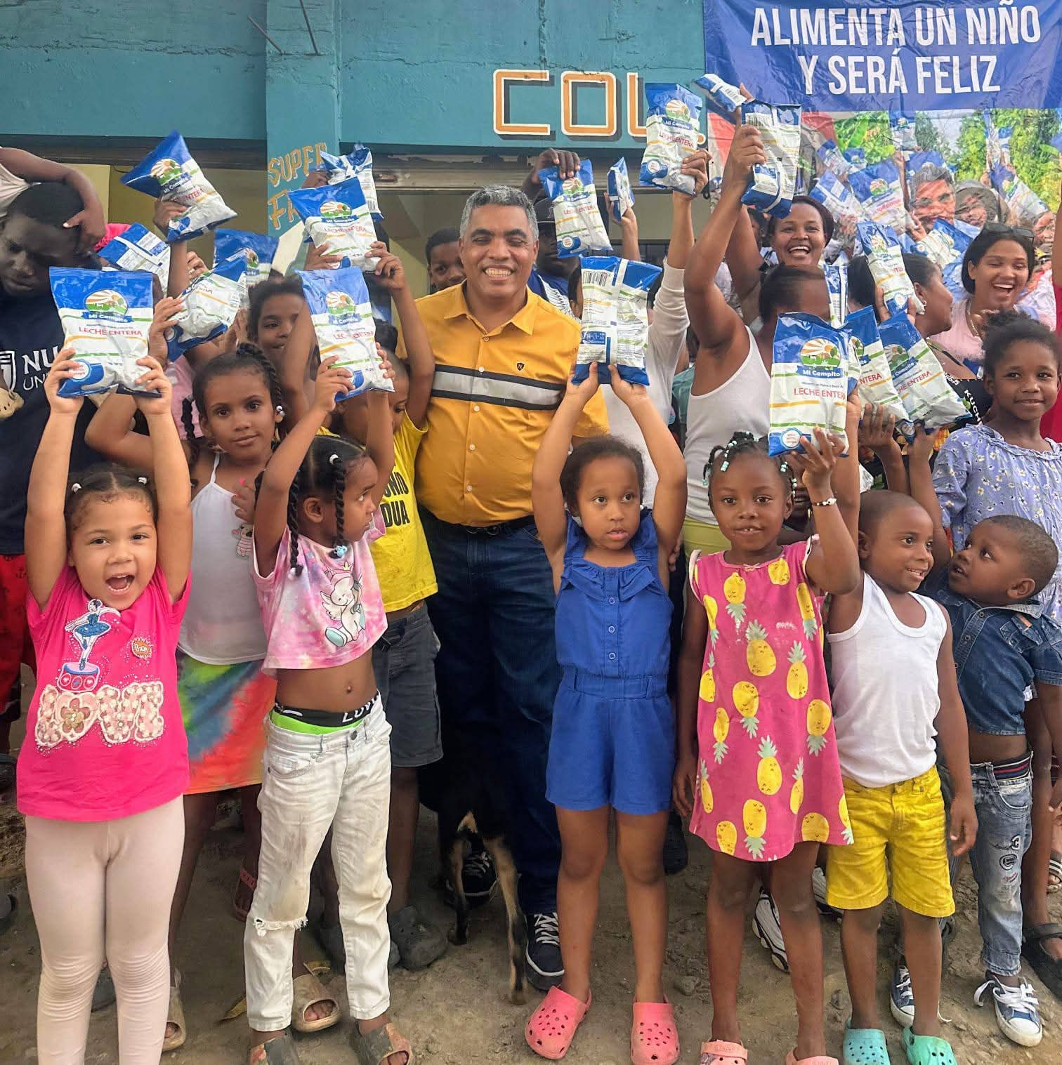 Vinicio Aquino empatía fuera de la política.