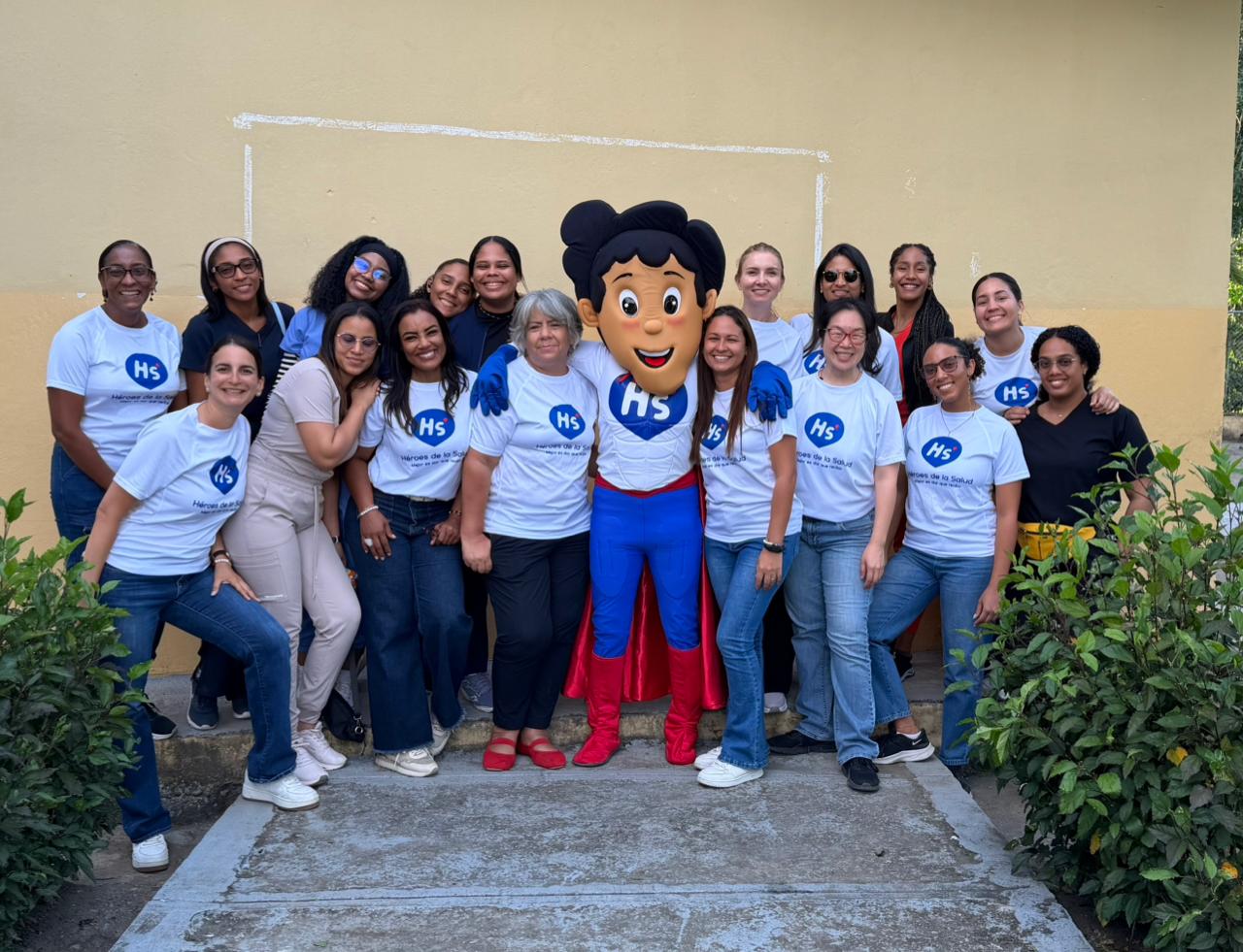 Fundación Héroes de la Salud impacta decenas de familias con gran operativo dental en Rancho Arriba