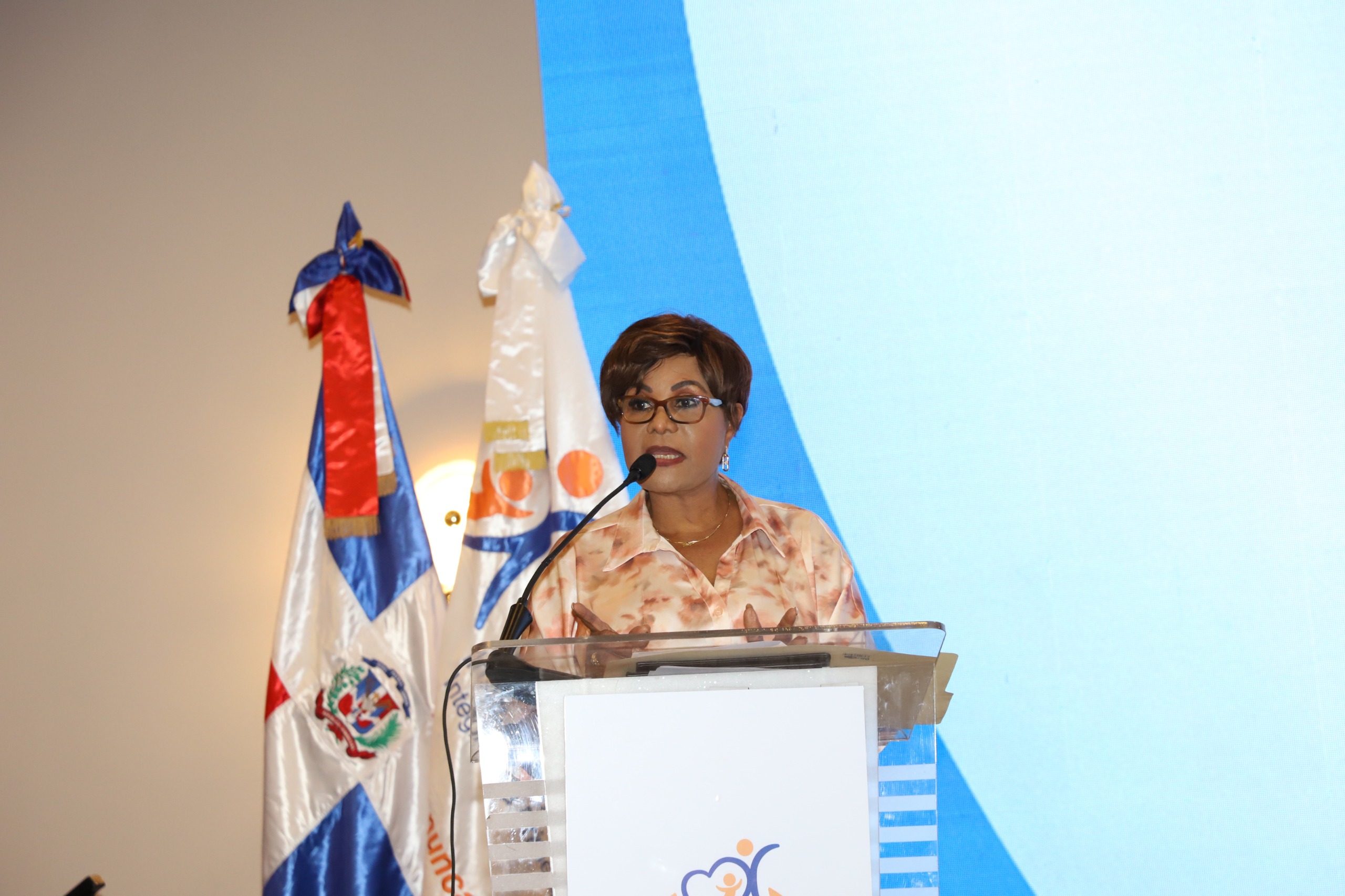 Josefa Castillo anuncia medidas para fortalecer la misión del INAIPI.