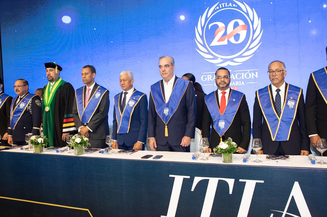 Presidente Abinader encabeza vigésima graduación ordinaria del ITLA, la más grande en la historia de la institución, con cifra récord de 642 nuevos profesionales tecnológicos