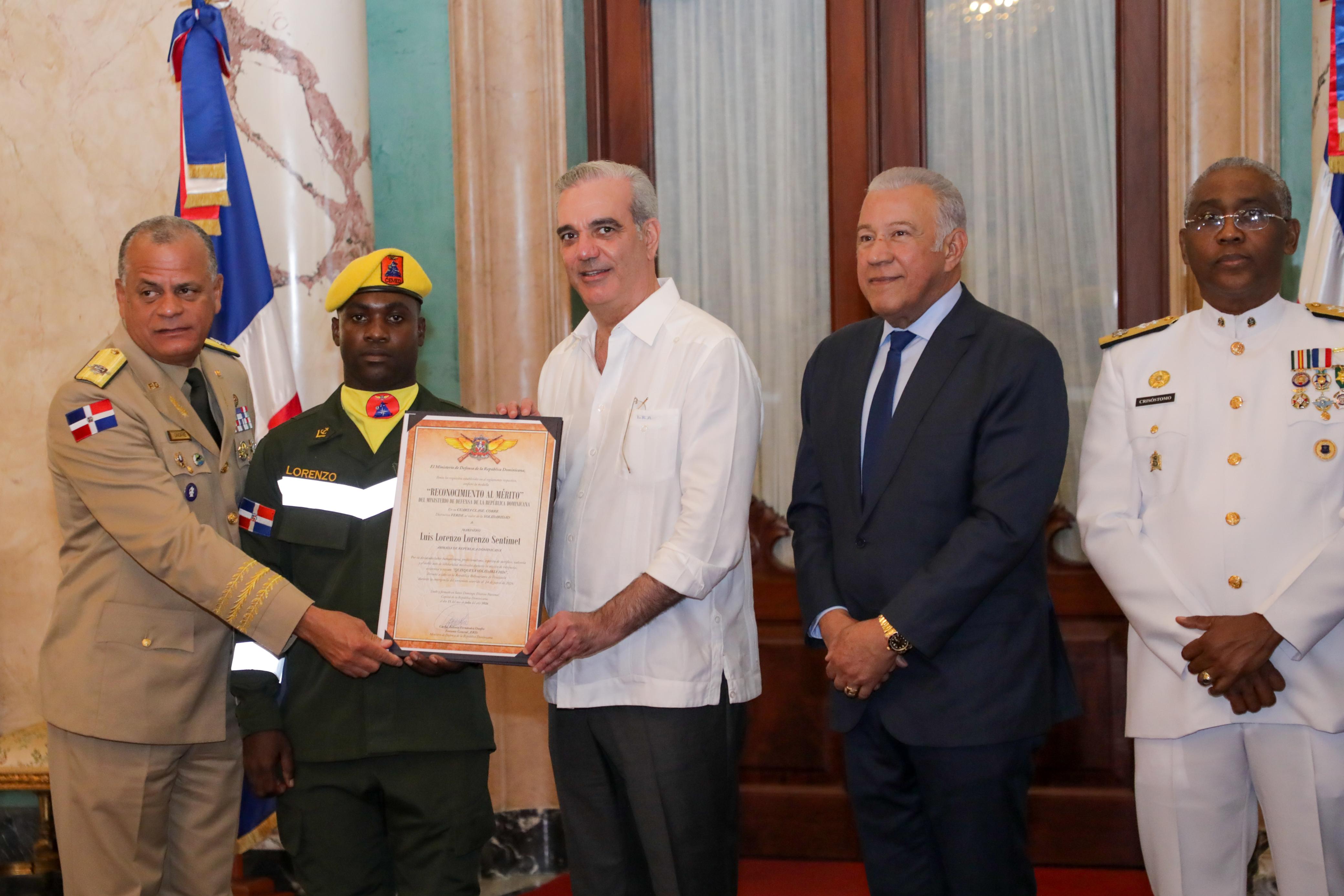 Gobierno venezolano confiere a RD Orden Héroe de Venezuela por invaluable contribución ante terremotos que afectaron esa nación el pasado 24 de junio