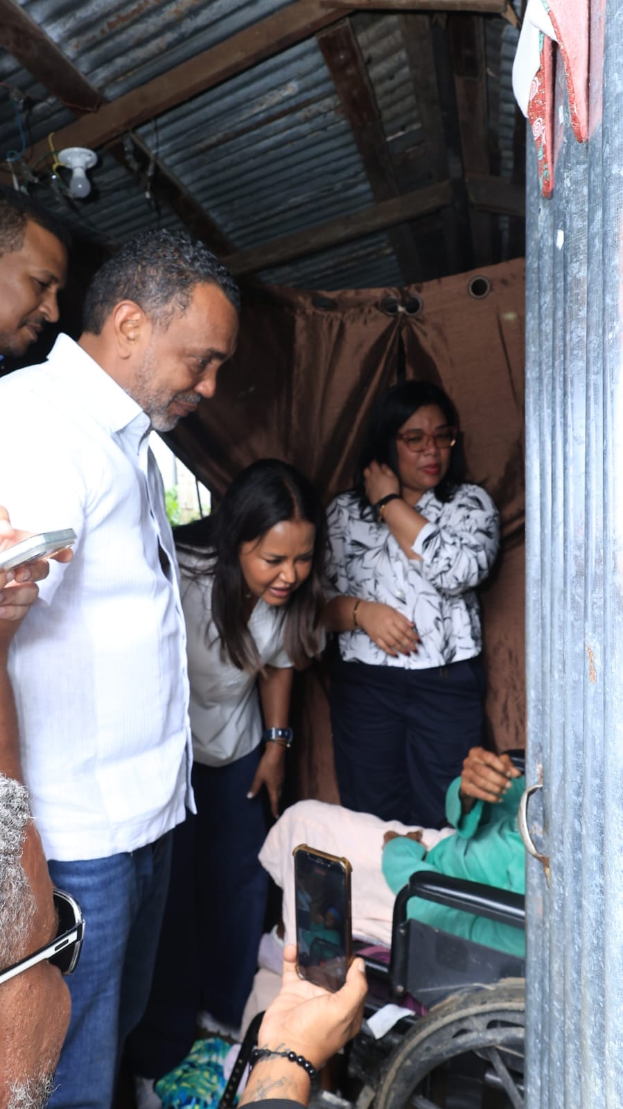 Una acción que transforma vidas: el Gobierno articula soluciones para devolverle dignidad y esperanza a Juana.